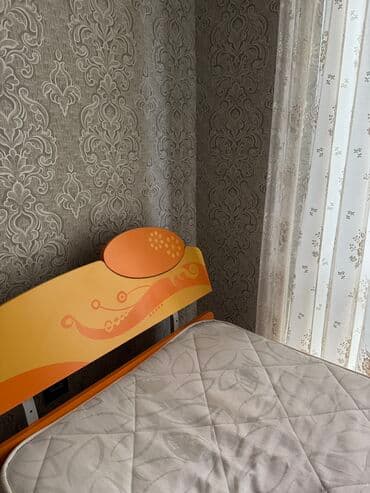 Yataq otağı dəstləri: İşlənmiş, Təknəfərlik çarpayı, Bazasız, Matras ilə, Siyirməsiz — 2