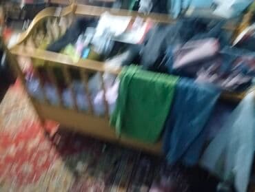 Beşiklər: Oğlan və qız üçün, Dördbucaq, Beşik, Dəstsiz, Matrassız, Yellənmə mexanizmsiz — 2