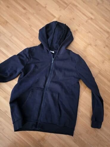 Donlar: Uşaq geyimləri dəsti – 11–12 yaş Brend və modellər: - Benetton — 2