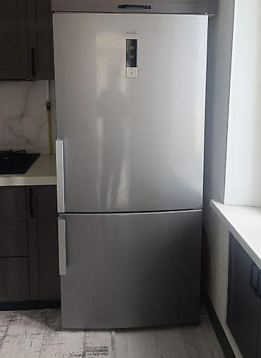 2 qapılı Vestel Soyuducu Satılır, rəng - Gümüşü