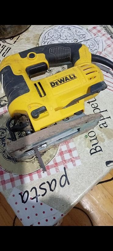 elektrik generatorlarin satisi: Elektrik lobzik Dewalt, 600 Vt — 3