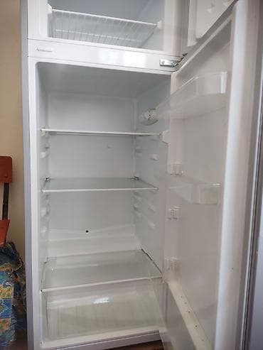 panel radiator qiymetleri: İşlənmiş 2 qapılı Taube Soyuducu Satılır, rəng - Gümüşü — 4