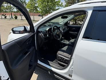 Транспорт: Chevrolet Equinox LT – kompakt krossover Texniki xüsusiyyətlər: - Ban — 2