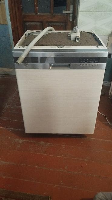 Elektronika: Electrolux qabyuyan maşın – tam ölçülü, quraşdırılan model — 1