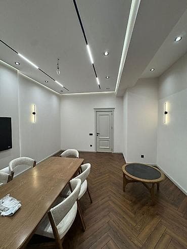 hostel 28 may: İcarəyə verilir 3 otaqlı yeni tikili 140 m², 28 May m. Kateqoriya — 5