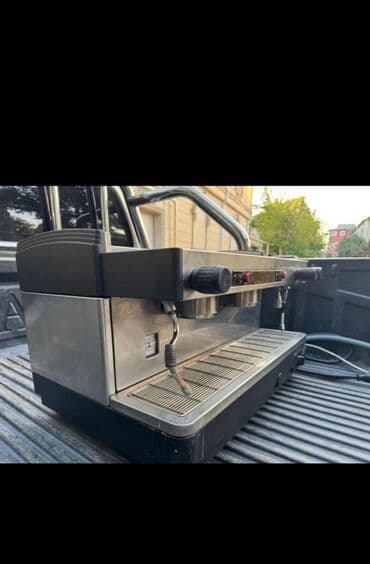 işlənmiş dönər aparatı: Qəhve aparati satilir ideal veziyyetde 2 rajoklu feoma markali 💸 2500 — 1