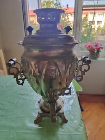 ev əşyalar: İşlənmiş Elektrik Samovar, 5 l — 1