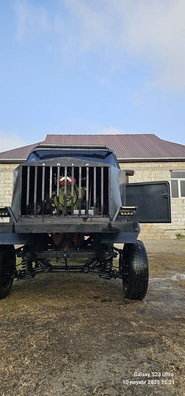 şaqman yük maşını qiyməti: Salam Aleykum. Zavod deyil. 0 dan özümüz yığmışıq. 4m ümumi uzunu 1.60 — 3