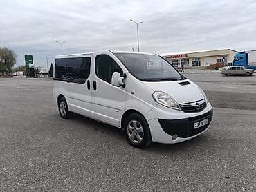 masin suseleri: Opel Vivaro: 2.2 l | 2012 il 280000 km Van/Minivan — 8
