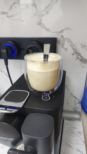 3 birinde printer: Nespresso kapsul qəhvə aparatı – inteqrasiya olunmuş süd konteyneri və — 5