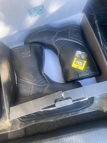 Ботинки: İşçi çəkmələri – Yeni Yeni, istifadə olunmayıb. Keyfiyyətli — 1