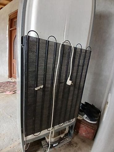 mini xolodelnik: 2 qapılı Indesit Soyuducu Satılır, rəng - Gümüşü — 7