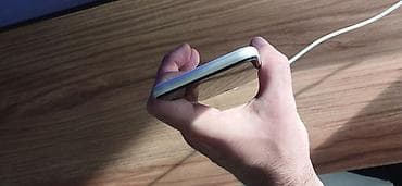 samsung galaxy j6 plus: IPhone SE 2020, 64 GB, Ağ, Barmaq izi — 6