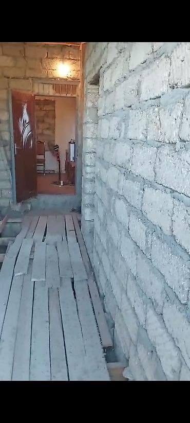 studio evler: 3 otaqlı, 90 kv. m, Təmirsiz — 4