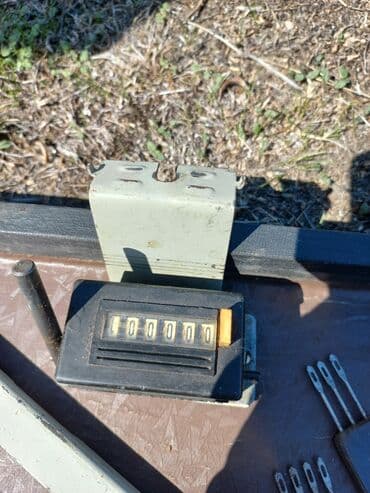 işlənmiş tikiş maşınları: Tikiş maşını İşlənmiş,Elektromexaniki — 12