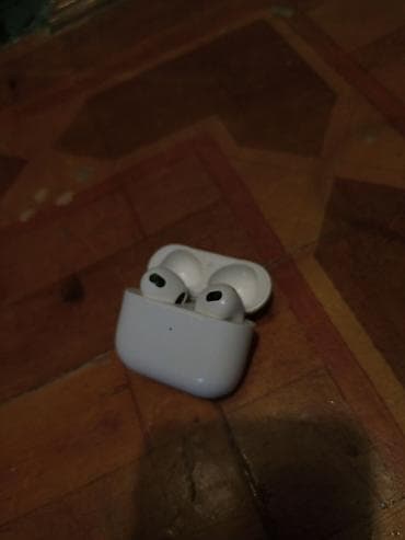 airpods qiyməti: Salam orginaldir airpods 180 manata almisam qiymet deyismeyecək — 2