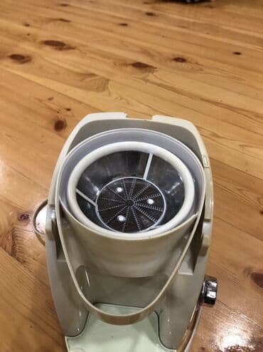 mini kokteyl aparatı: Соковыжималка Центробежная — 2