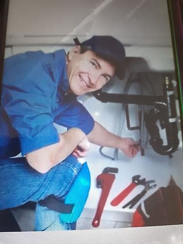 ofisiant isi axtariram: Salam ev təmir ustasıyam sintexnik qara suvarq şkatur malyar pol — 1