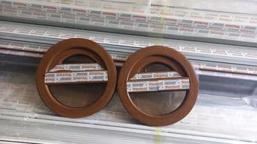 qapi ustu asmalar: Yana si̇yi̇rməli̇ plasti̇k və alümi̇ni̇um qapilar. Ara kəsmələr — 5