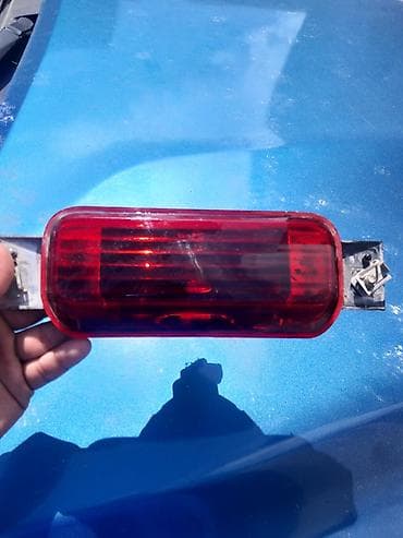 Avtomobil üçün arxa əlavə stop lampası (üçüncü stop işığı) - Korpus lalafo.az -da Avtomobil üçün arxa əlavə stop lampası (üçüncü stop işığı) - Korpus