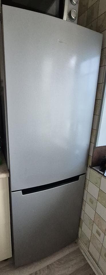iphone xr ucuz: 2 qapılı Biryusa Soyuducu Satılır, rəng - Gümüşü — 1