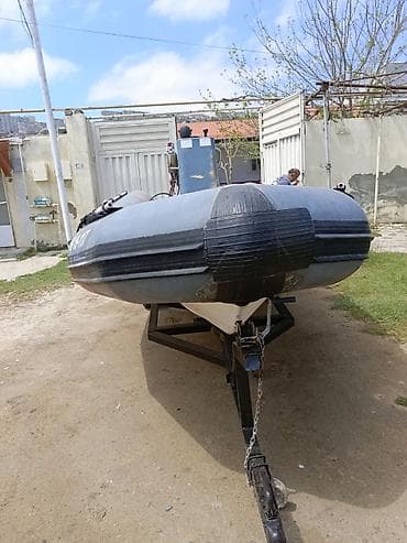 ayaqqabı altlıqları: Zodiac RIB tipli şişmə bortlu qayıq - Marka/model: Zodiac (K-41 — 1
