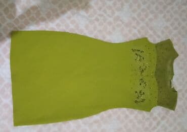 Qadın geyim dəsti - Yaşıl kokteyl donu: Dizə qədər, bədəni saran