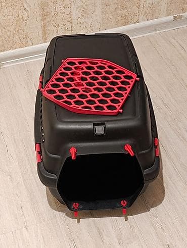 Heyvan daşıma konteyneri - Material: möhkəm plastik korpus - Rəng