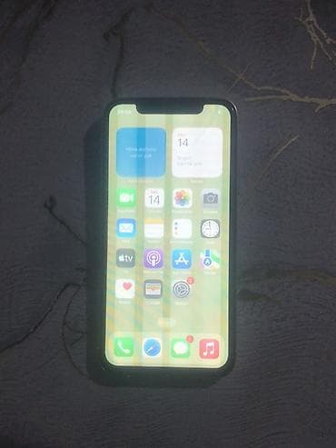 iphone 21: IPhone 13 Pro, Gümüşü, Face ID — 3