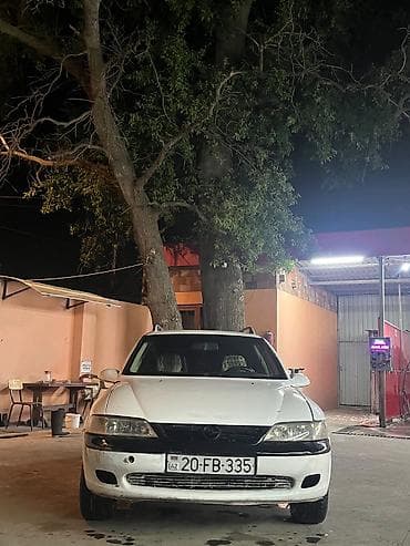 islenmis avtomobiller: Opel Vectra: 2 l | 1997 il 32000 km Universal — 2