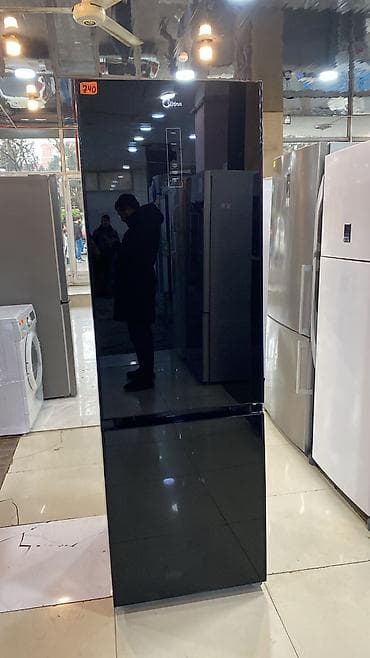 2 qapılı Midea Soyuducu Satılır, rəng - Qara