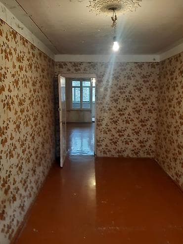 binede ipoteka evler: Sumqayit seh 1 ci mik 5/2 3 otaqli seliqeli ev Qiymeti 300 azn — 8