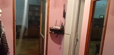 Bakı, 3 otaqlı, Köhnə tikili, m. İnşaatçılar, 78 kv. m — 2