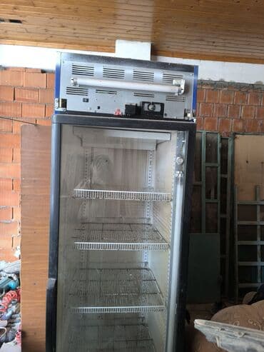 Кухонные вытяжки: Mağaza vitrinləri və soyuducuları satılır.İstəyən əlaqə — 1