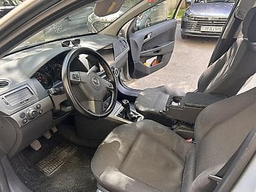 sprinter satisi: Opel Astra: 1.3 l | 2006 il 377900 km Universal — 7