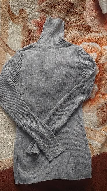 Женская одежда: Boğazlı sviter – boz rəng - Model: qadın üçün, dar siluetli trikotaj - — 1