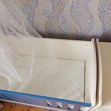 ref: Oğlan və qız üçün, Yeni, Dördbucaq, Beşik, Dəst ilə, Matras ilə, Yellənmə mexanizmsiz — 2