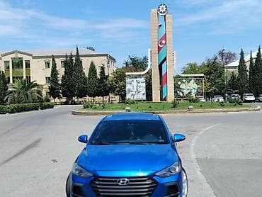hyundai stop: Hyundai Elantra: 1.6 l | 2018 il Sedan — 2
