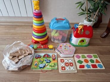 Oyuncaqlar: Uşaq inkişafına yönəlik böyük oyuncaq dəsti Dəstdə olanlar: - Rəngli — 1