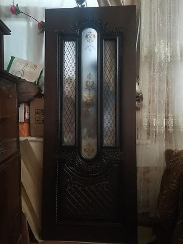 Klassik üslubda dekorativ qapı paneli. DEKORATIV QAPI TEZEDIR QEHVEYI