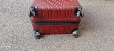 boyuk hovuz: Lok Polo’s sərt qabıqlı səyahət çamadanı - Rəng: tünd qırmızı (bordo) — 4