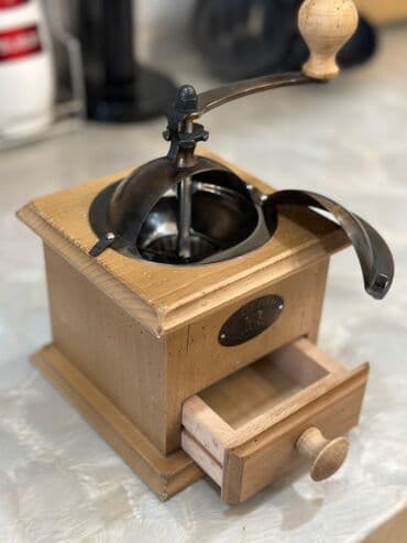 qəfədan: Qəhvədan, Fransa — 11