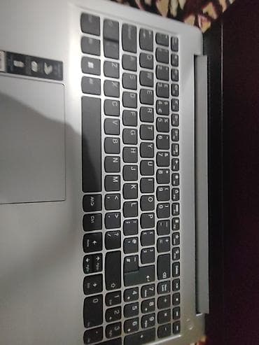 mini prosessor: Lenovo noutbuk - Brend/model: Lenovo - Ekran: təxminən 15.6" LED — 4