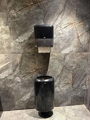 Tullantı qabları: Məhsul: İctimai sanitariya otaqları üçün divara quraşdırılan kağız — 4