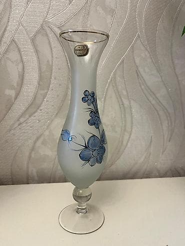 Bir vaza, Bogem şüşəsi