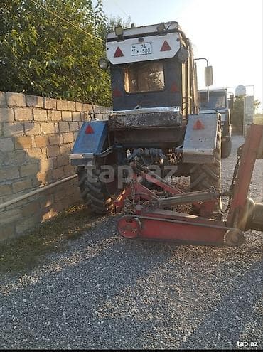 82 1 traktor: Te 28 ela vəzyətdi heç bir prablem yoxdu ot picene birgə de satilir — 2