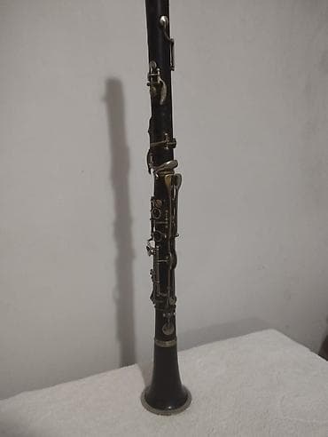 Saksofonlar: Klarinet – A 4 açqi - Material: ebonit/kompozit gövdə, metaldan — 2