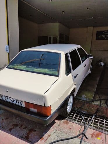 xanımlar ucun maşınlar: VAZ (LADA) 21099: 1.5 l | 1996 il 383000 km Sedan — 2