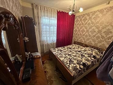 berdə: Bakı, 8-ci mikrorayon, 2 otaqlı, Köhnə tikili, m. Azadlıq Prospekti, 55 kv. m — 4