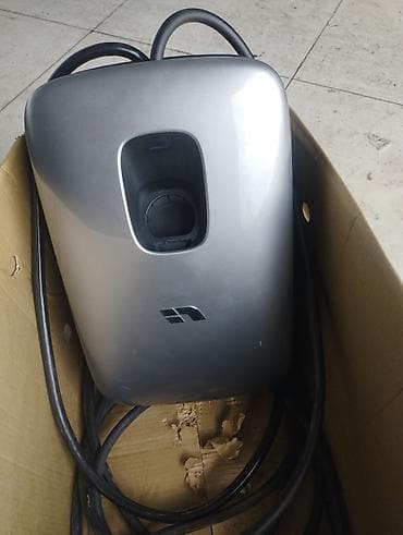 Li Auto (Li Xiang) divar tipli EV şarj qurğusu Xüsusiyyətlər: -